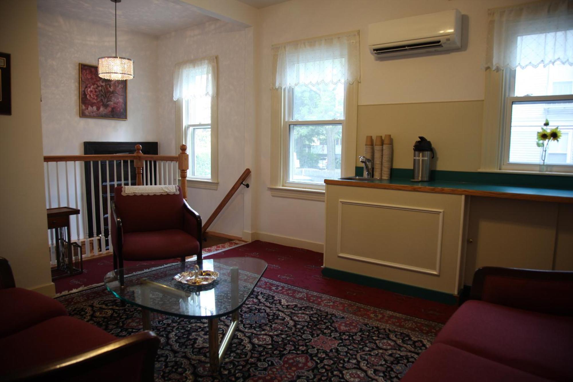 A Friendly Inn at Harvard Cambridge Exteriör bild